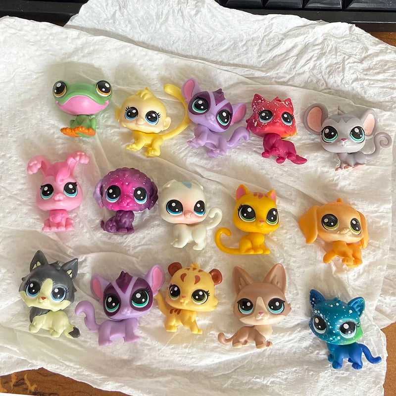 15-Piece Set of Classic Miniature Pet Toy Figures for Cats and Puppies